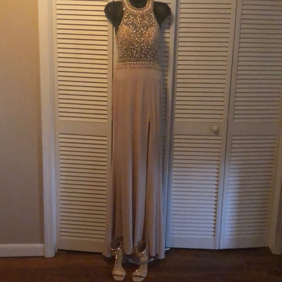Prom Dress - Picture 4 of 8